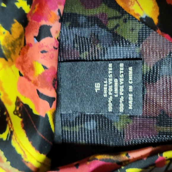 NWOT Fashion Tunic - Picture 7 of 10